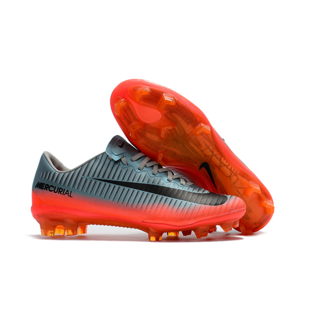 Mercurial Vapor 11 (CR7 Chapter 4)