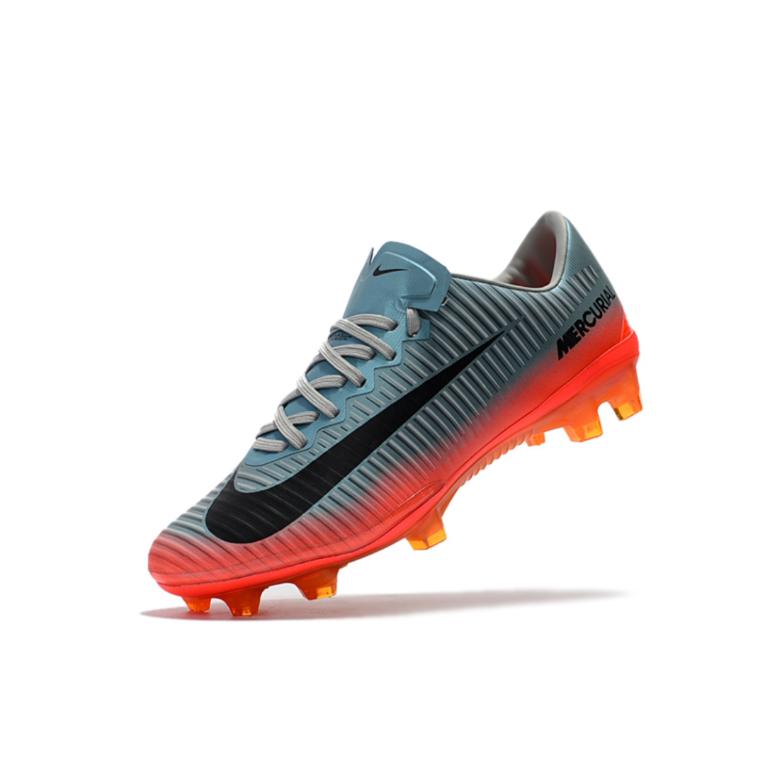 Mercurial Vapor 11 (CR7 Chapter 4)